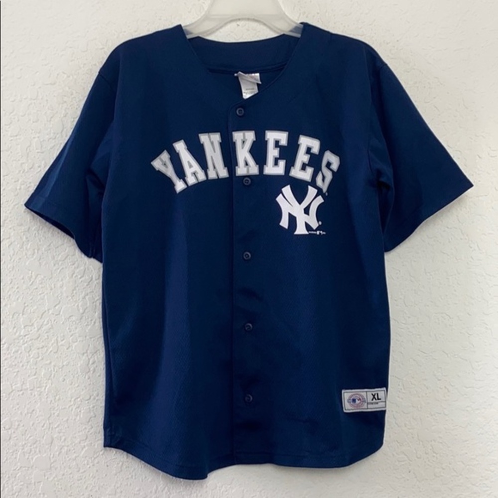 ✅Boys MLB New York Yankees Jersey Size XL